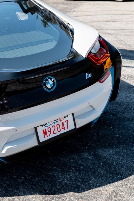 2015 BMW i8 photo 6