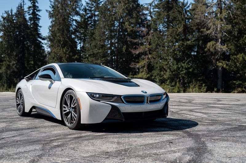 2015 BMW i8 photo 16